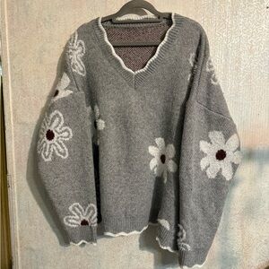 Elegant, Soft, Cottagecore, V-necked, Scalloped Edge, Floral Sweater, Sz 4X